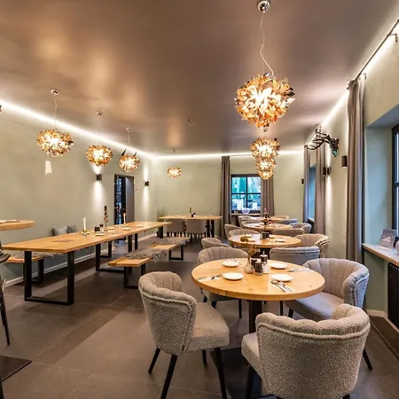 Lambacher Hotel