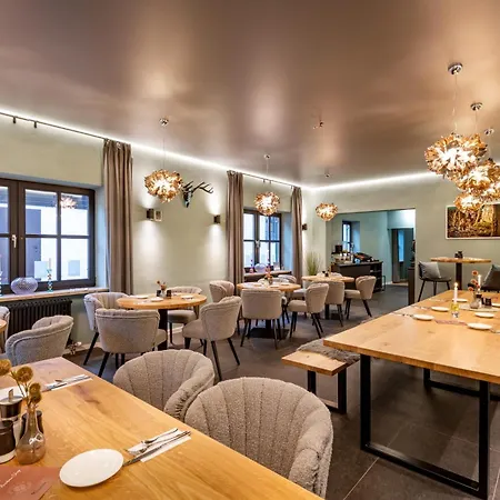 Hotel Lambacher 4*